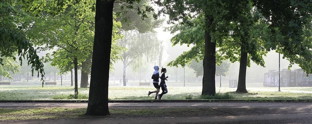 If You Must Travel in the U.S.A. During the Coronavirus Pandemic - The Wise Traveller - Jogging