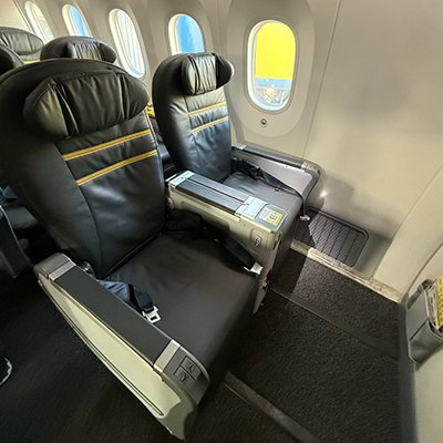 Is this the Goldilocks service of long haul flying - The Wise Traveller - Seats