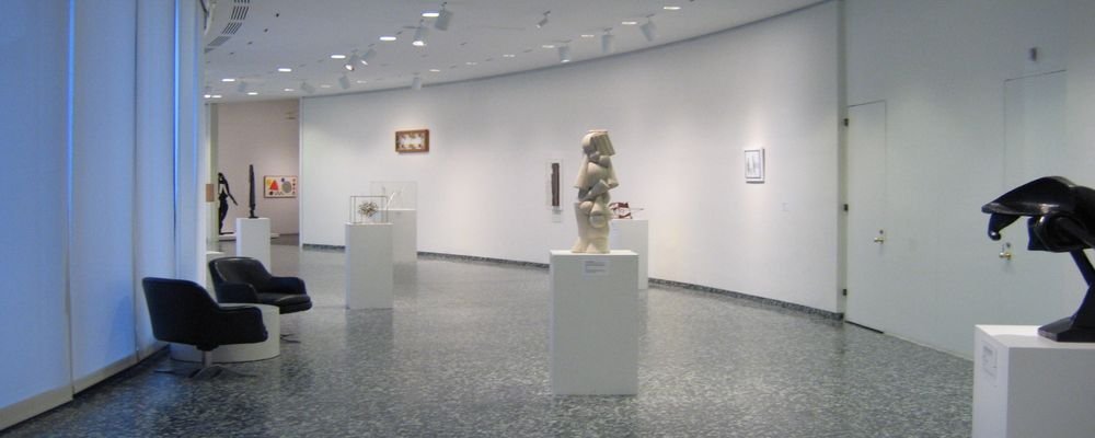 Museums and Galleries Open Around the World - The Wise Traveller - Hirshhorn Museum