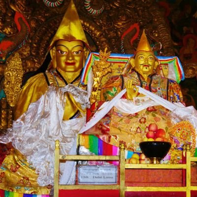 My Journey with His Holiness the Dalai Lama - The Wise Traveller - The Golden Stupa Tomb of the 13th Dalai Lama