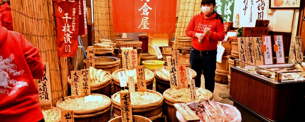 Asian Food Markets to Explore - The Wise Traveller