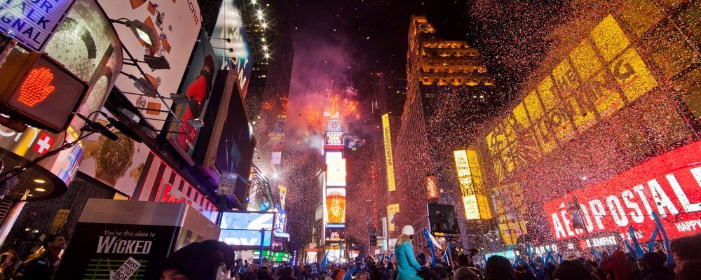 Celebrating New Years Eve In North America - The Wise Traveller