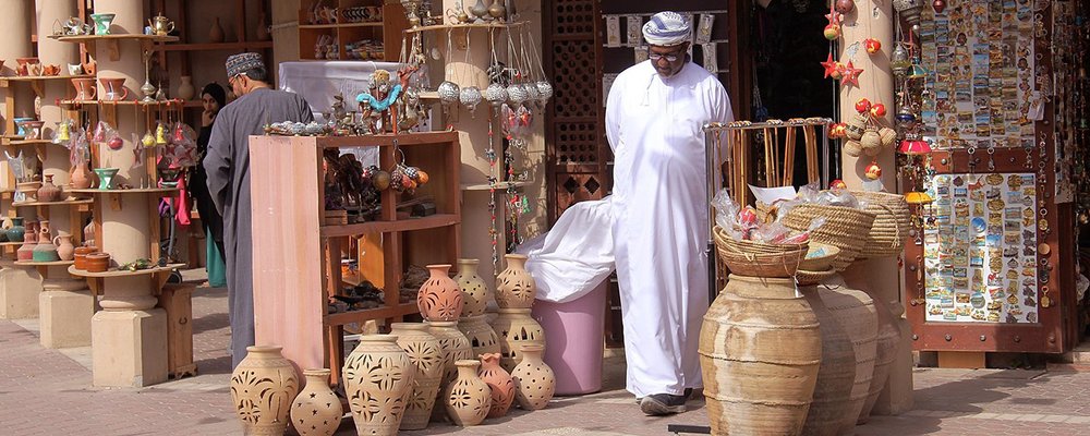 Oman’s Timeless City of Nizwa - The Wise Traveller - Nizwa Souq