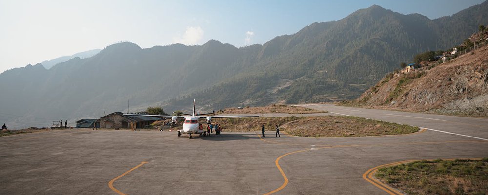 OMG Airport Runways - The Wise Traveller - Lukla Airstrip