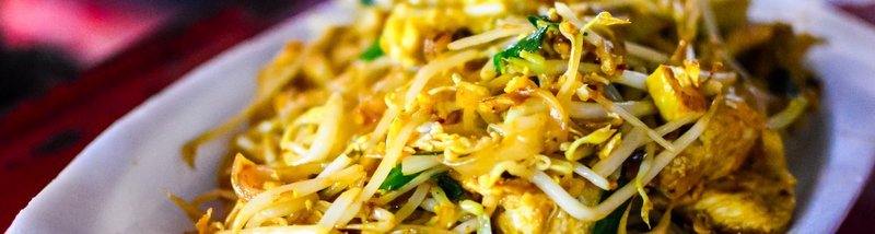 5 Iconic Asian Dishes Worth Travelling For - Pad Thai