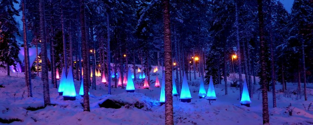By Timo Newton-Syms from Helsinki, Finland and Chalfont St Giles, Bucks, UK - Santa Park, CC BY-SA 2.0, https://commons.wikimedia.org/w/index.php?curid=26293845