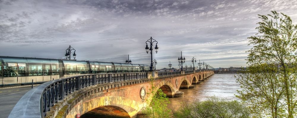 Six French Towns to Visit that Aren't Paris - The Wise Traveller - Bordeaux