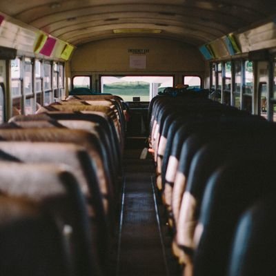 Solo Traveller Transportation Tips - The Wise Traveller - Bus