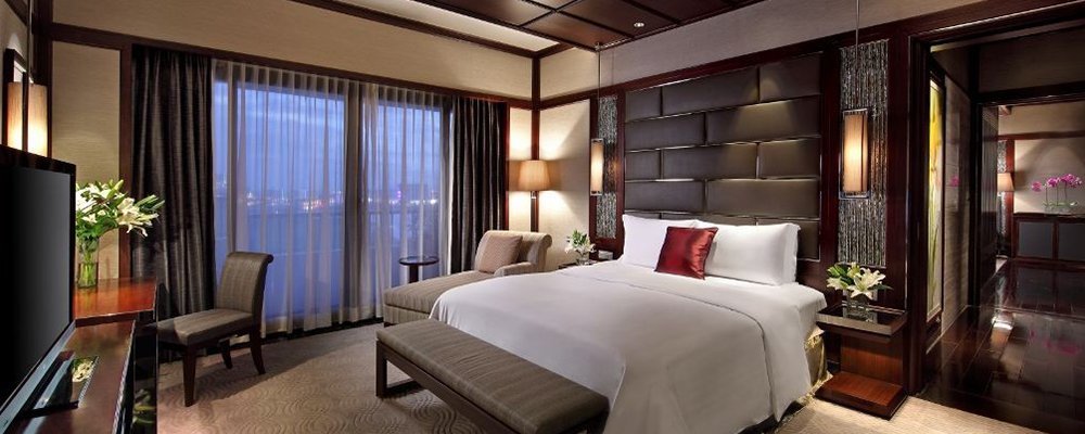 Sophisticated French Elegance - Sofitel Philippine Plaza Manila - The Wise Traveller - Imperial residence Room