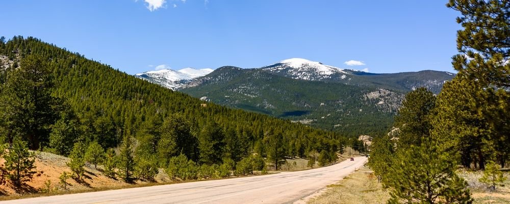 The 4 Best Road Trips in the USA to Find Yourself - The Wise Traveller - Colorado Mountains