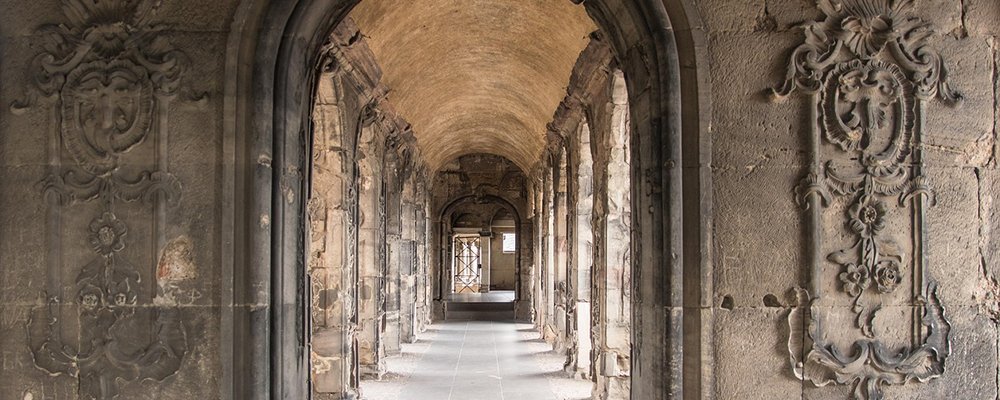 The Day of Surprises - The Wise Traveller - Porta Nigra