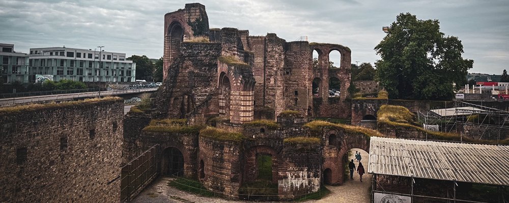 The Day of Surprises - The Wise Traveller - Trier Photos-7