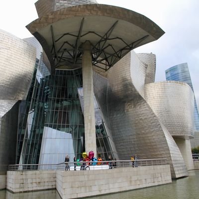 The Guggenheim Museum Bilbao - Spain - The Wise Traveller (IMG_5023)