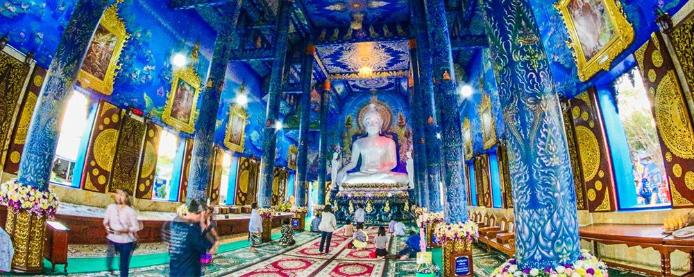 The Temples of Chiang Rai - Thailand - The Wise Traveller - Blue Temple