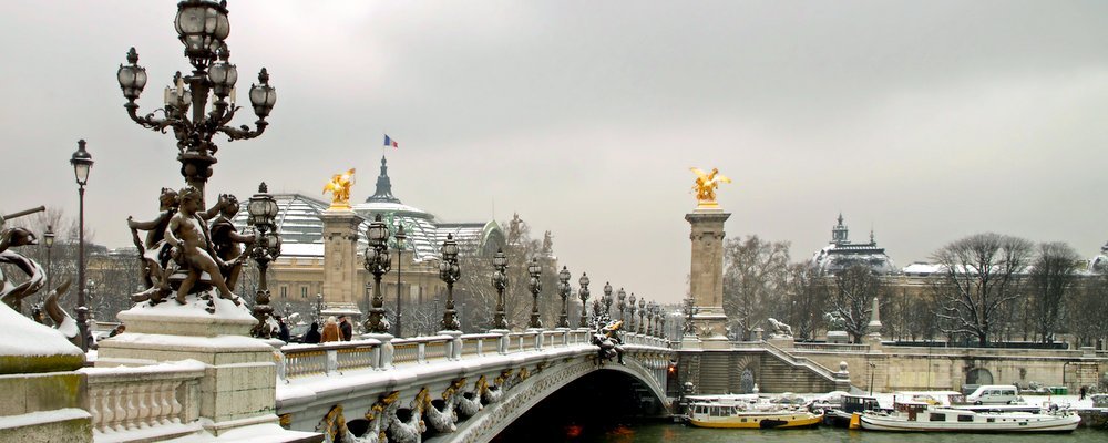 This Month In Travel - Winter Holidays - Paris