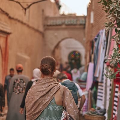 Top Tips for Shopping in the Souks of Marrakech - The Wise Traveller - Woman