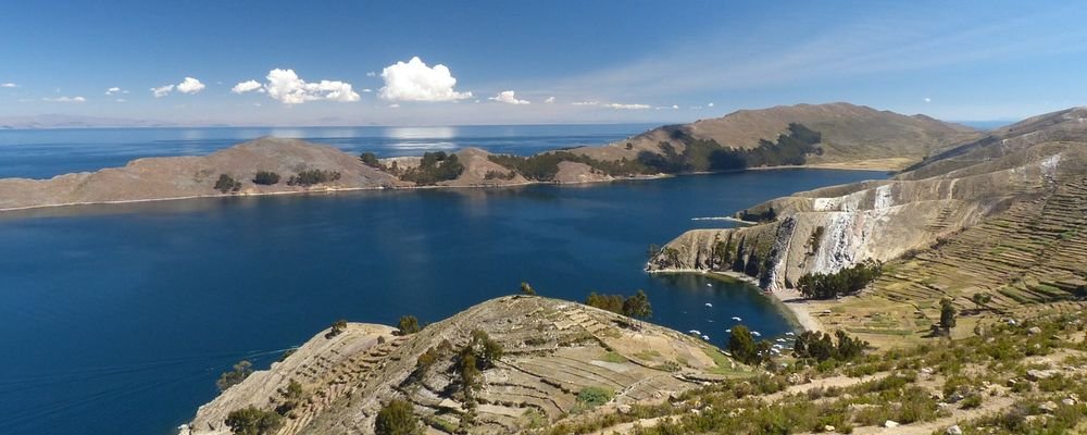 Underwater Destinations for Adventure Travel - The Wise Traveller - Titicaca Lake