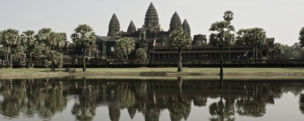 Virtual History Tours - The Wise Traveller - Angkor Wat