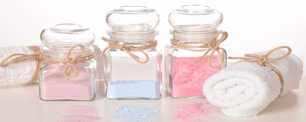What Do You Do In A Hotel Room? Top 11 Things You Don't Admit Doing In Hotels - The Wise Traveller - Bath Salts