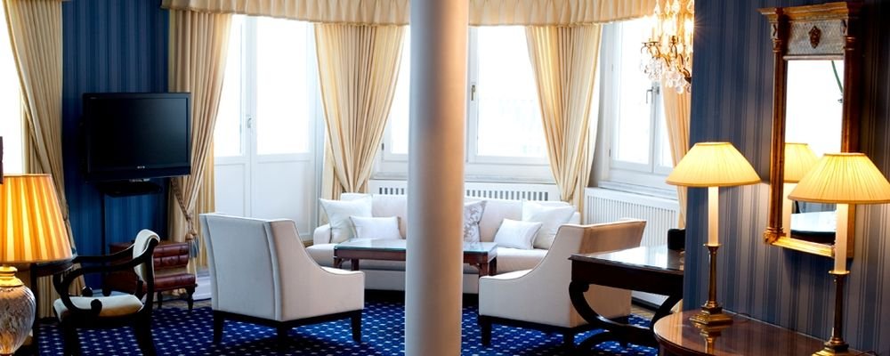 What Does $350 Per Night Get You? 7 Exciting Cities Around The World - The Wise Traveller - Hotel Continental Oslo
