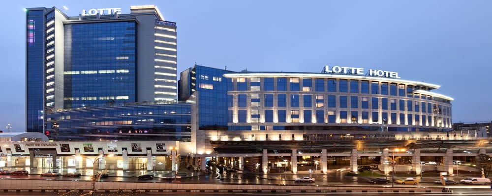 What Does $350 Per Night Get You? 7 Exciting Cities Around The World - The Wise Traveller - Lotte Hotel, Moscow