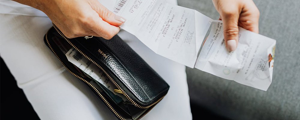 What To Do When You Get That Lost Luggage Feeling - The Wise Traveller - Receipt
