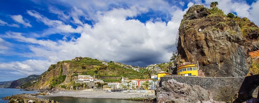 Wishing for Dreamy Islands - The Wise Traveller - Madeira - Portugal